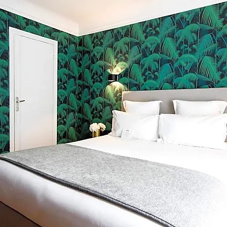Mathis Elysees Hotel