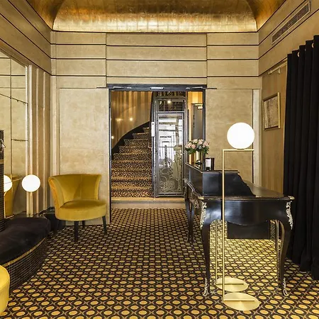 Mathis Elysees Paris