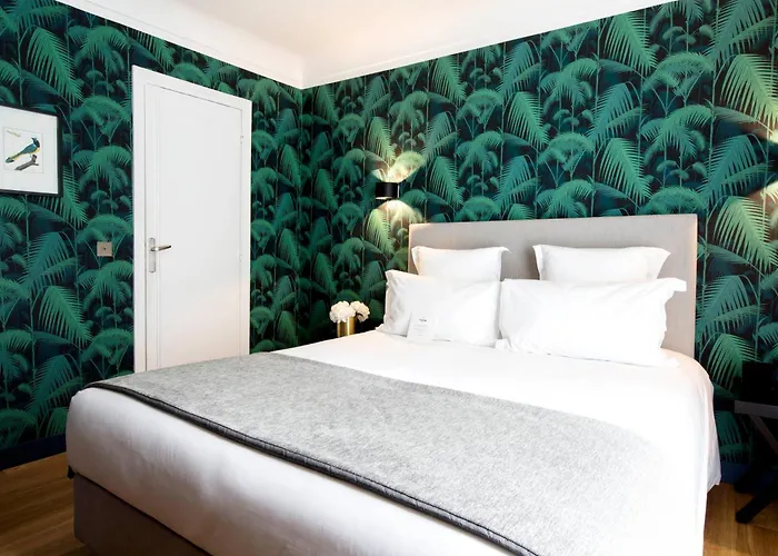 Mathis Elysees Hotel