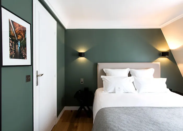 Mathis Elysees Hotel